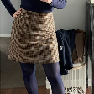 J Crew Classic Houndstooth Wool Skirt sz 6